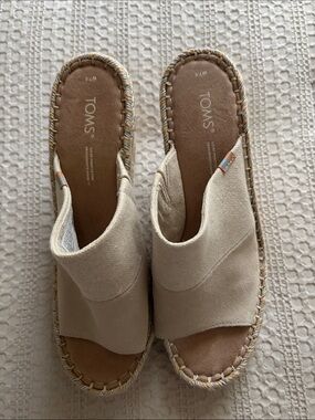 TOMS Beige Canvas Espadrille Slide Sandals